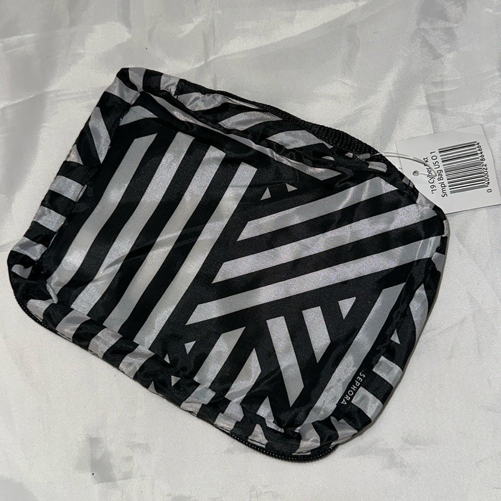 Sephora 2019 Cyber Pkt Smpl Bag Black Silver Striped Makeup Pouch New